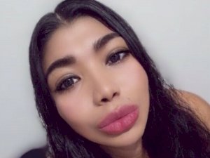 Live Sex Karolvelez