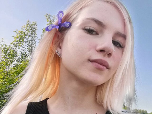 Kristy's profile - Image n°0