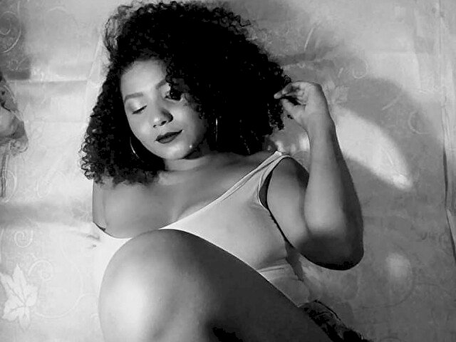 KorinaSean's profile - Image n°1