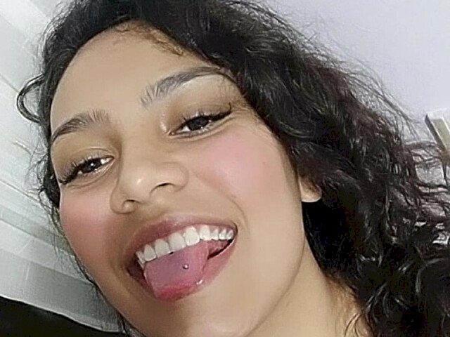 Kinkysofi's profile - Image n°0