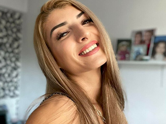 KimKimberlee's profile - Image n°0