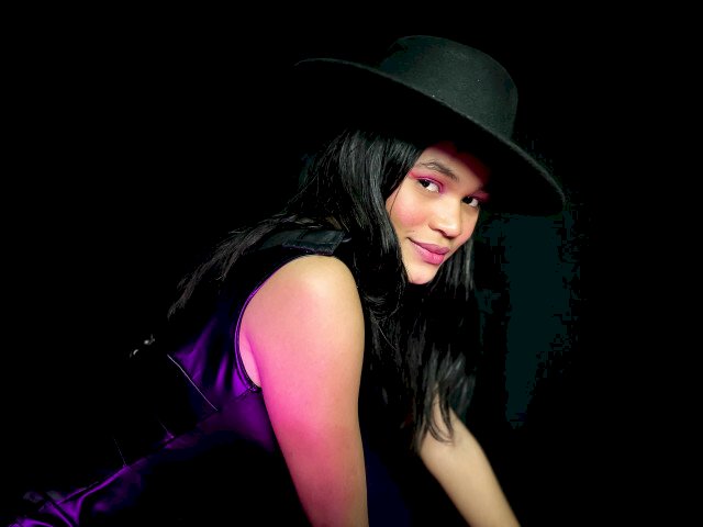 Khalessi's profile - Image n°1