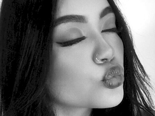 kattyromano's profile - Image n°0