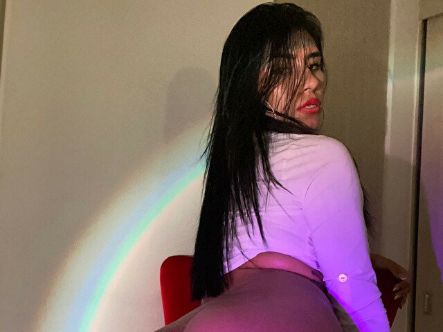 Perfil con KloeJacobs - Imagen  n°36