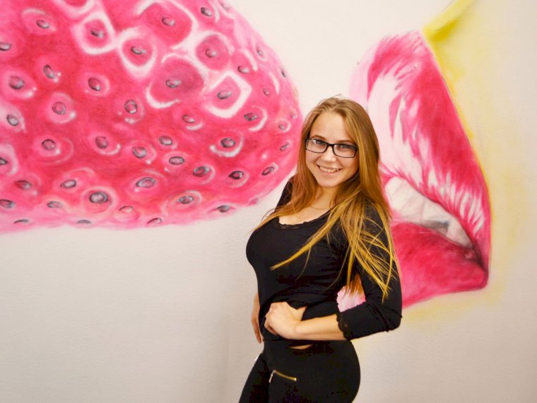 Karallina's profile - Image n°1