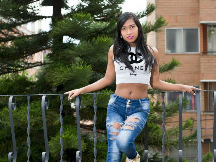 KARENHOTHOT's profile - Image n°0