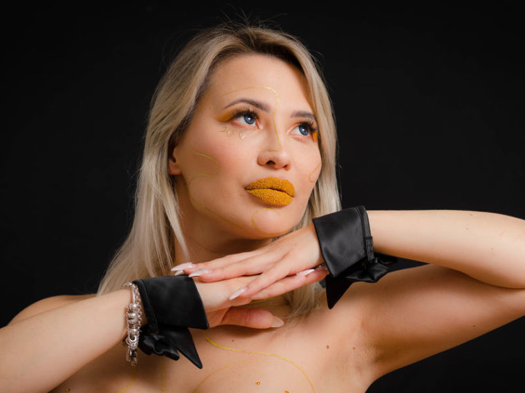 KarenLeman's profile - Image n°0