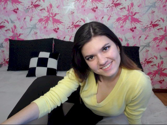 KareySmit's profile - Image n°3