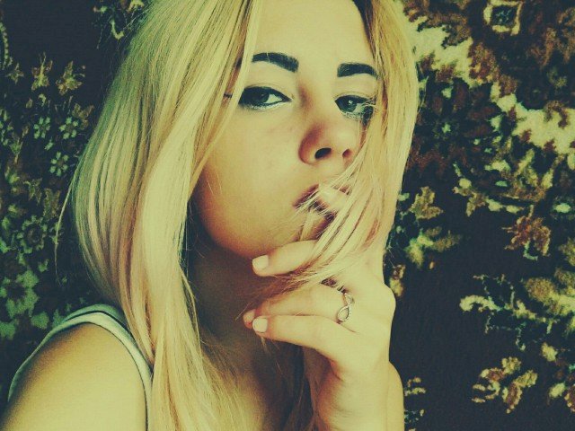 KarinaLii's profile - Image n°2