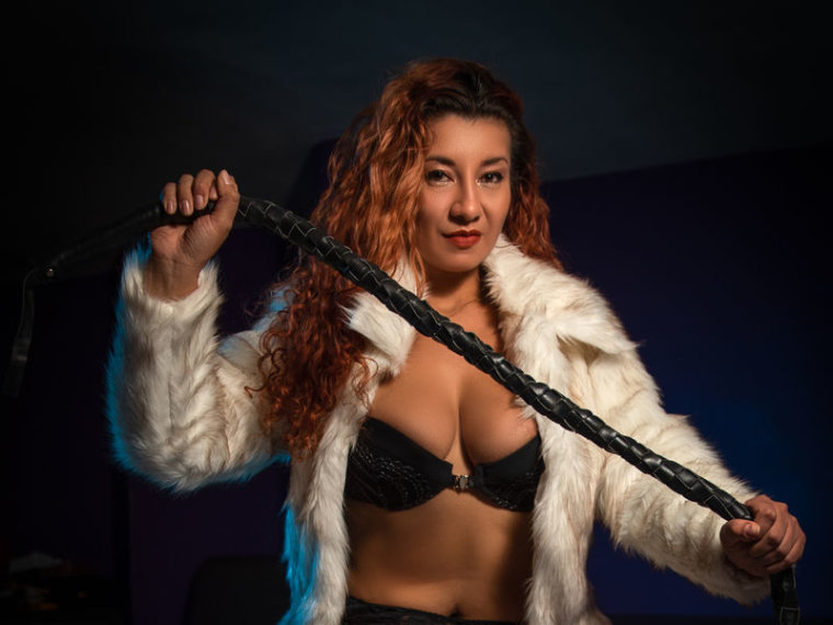 KarineColins's profile - Image n°0