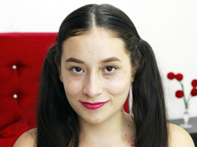 KarlaCoopers's profile - Image n°0
