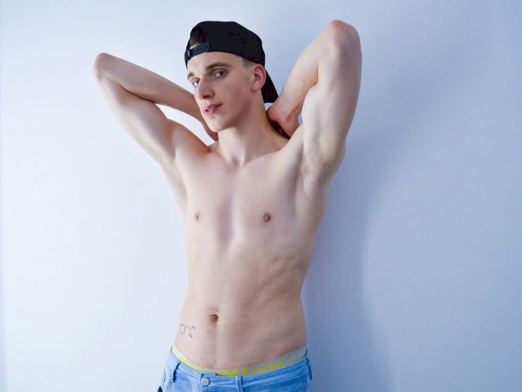 KarvinWannaPlay's profile - Image n°1