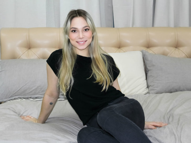 KateRhodes's profile - Image n°0