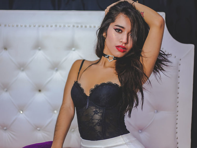 KatherynWayne's profile - Image n°0