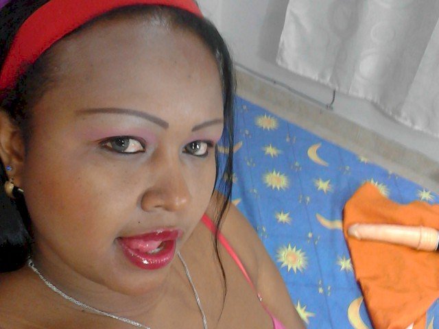 KatiaAss69's Profil - Bild n°5