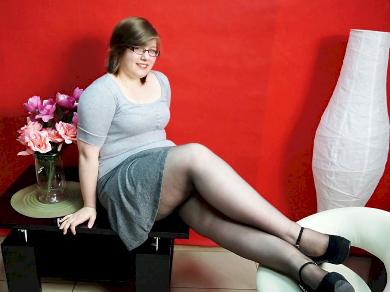 KatrinLive's profile - Image n°0