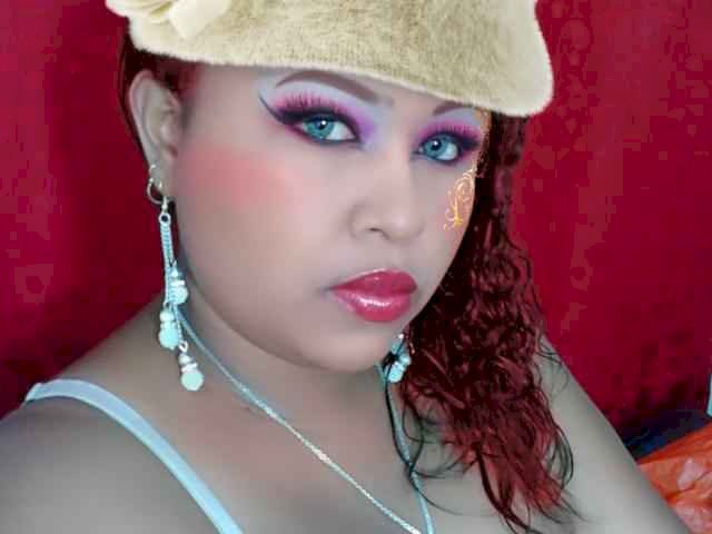 KattiaJuice's profile - Image n°3