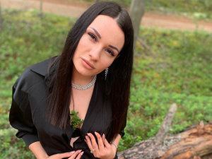 Live Sex KattyMils