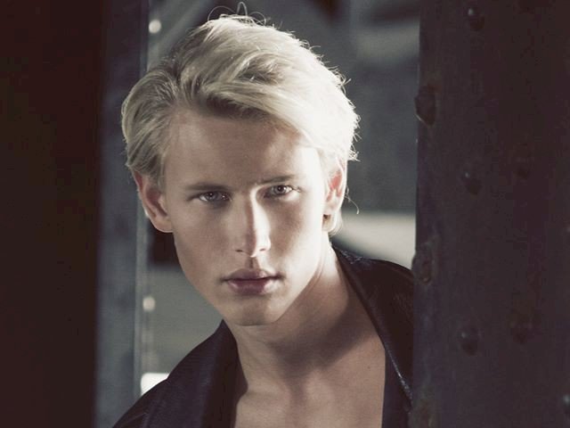 kenboy's profile - Image n°1