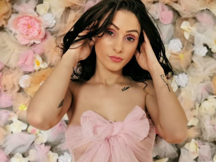 KendraFeyrer's profile - Image n°0