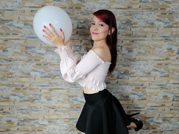 KenishaJanet's profile - Image n°0