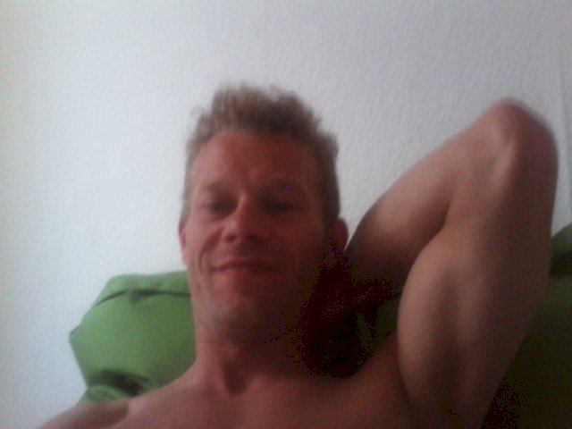 Kenito's profile - Image n°0