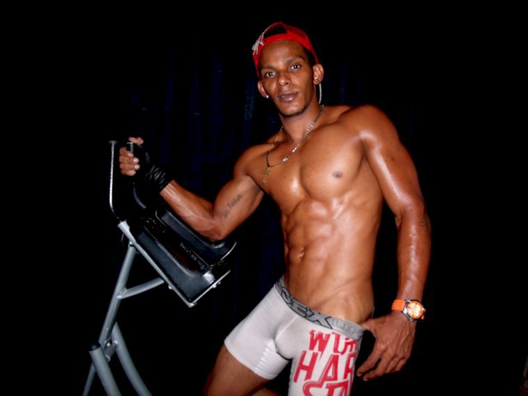 KENNERBLACK's profile - Image n°0