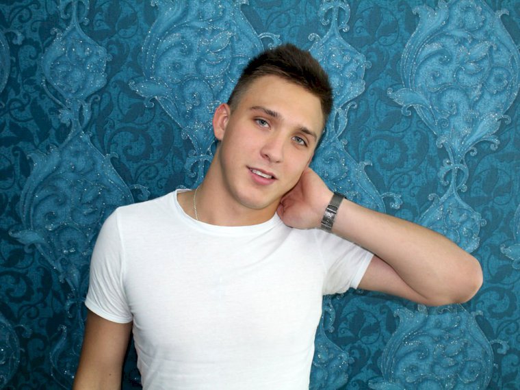 KenWolf's profile - Image n°0