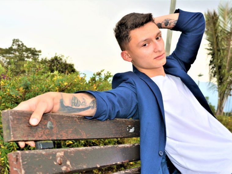 KevinBenson's profile - Image n°0