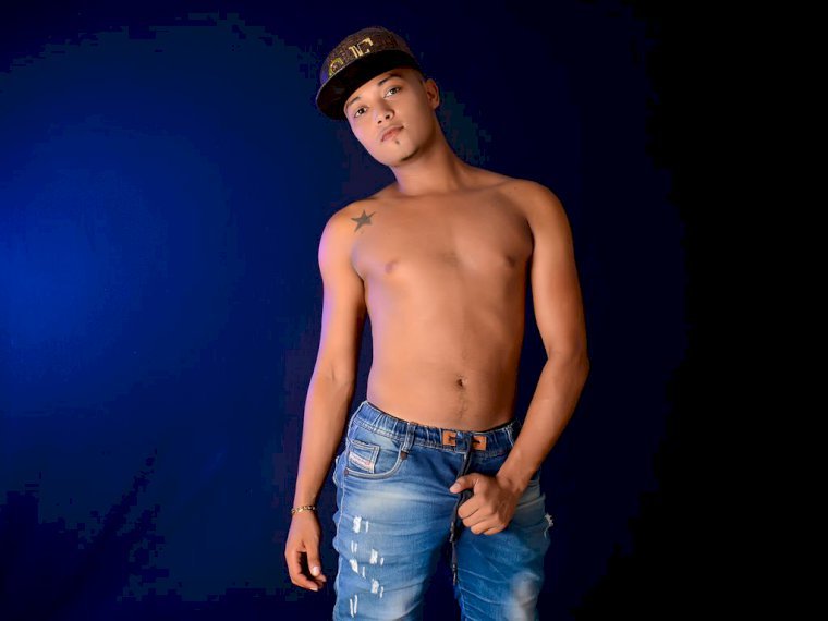 kevinGuyBigCOCK's profile - Image n°0