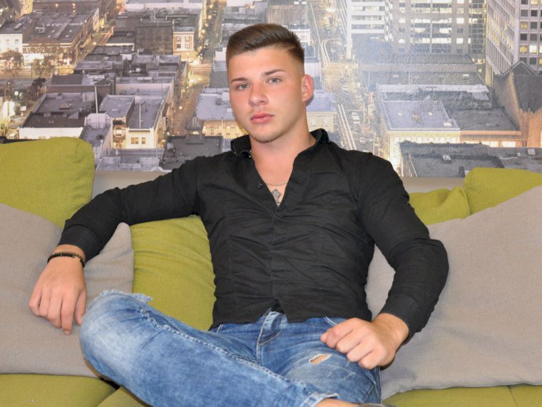 KevinRegann's profile - Image n°1