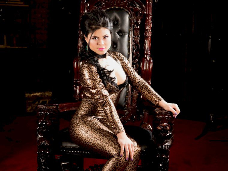 KinkyAtena's profile - Image n°1