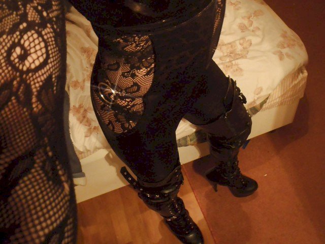 kinkyemo's profile - Image n°0