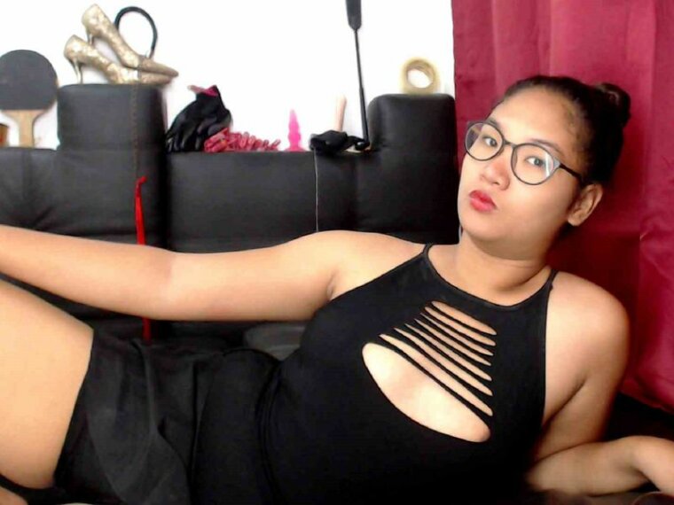 kinkysluttygirl's profile - Image n°1