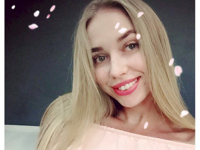 KissKerry's profile - Image n°3