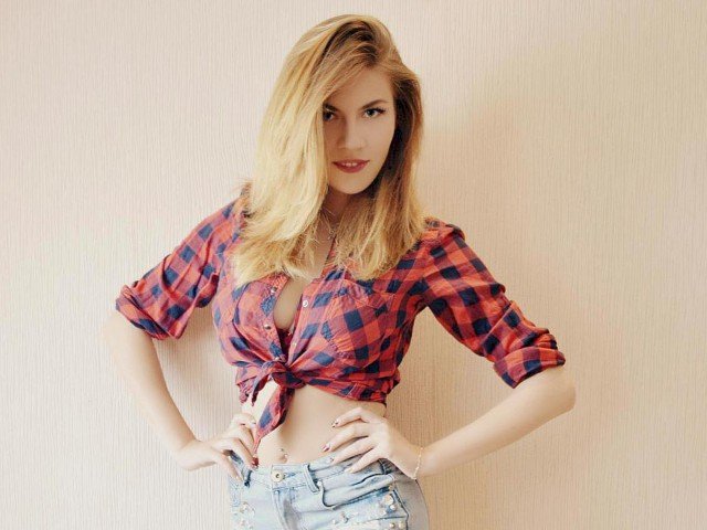 KissLaura's profile - Image n°0