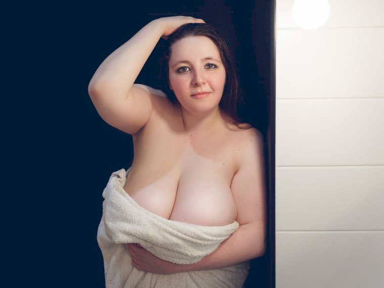 KittyRoxy's profile - Image n°1