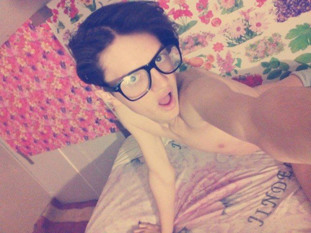 kony98's profile - Image n°2