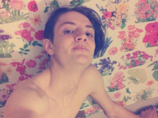 kony98's profile - Image n°0