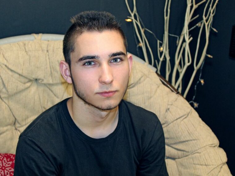 KriosWarden's profile - Image n°0