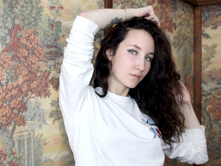 KristaSunny's profile - Image n°0