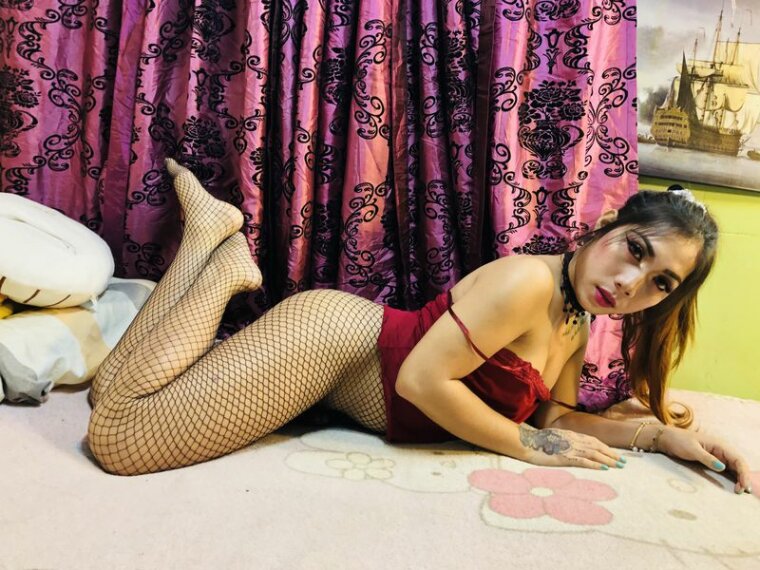 kristinastars's profile - Image n°0
