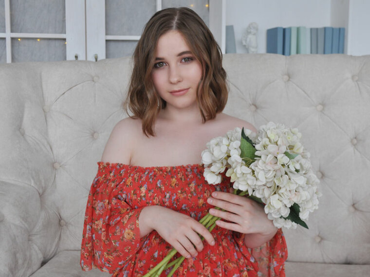 KristineAmor's profile - Image n°1
