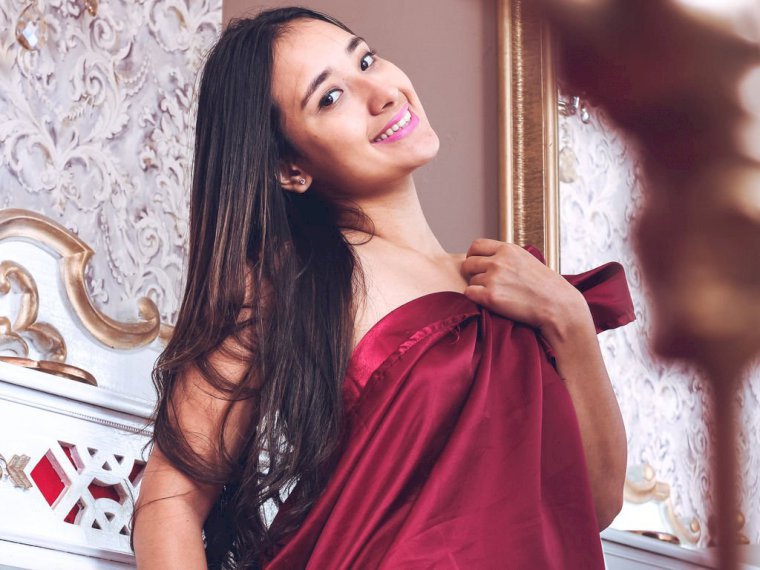 KyraDaniels's profile - Image n°1