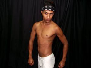 KYRONHORNY's Sexcam