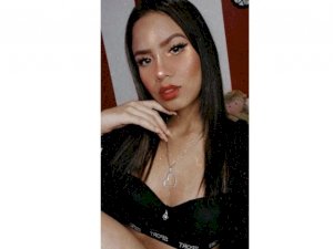 LitleSlaveXX's Sexcam