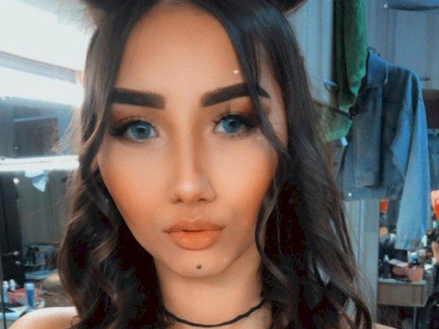Lexi's profile - Image n°2