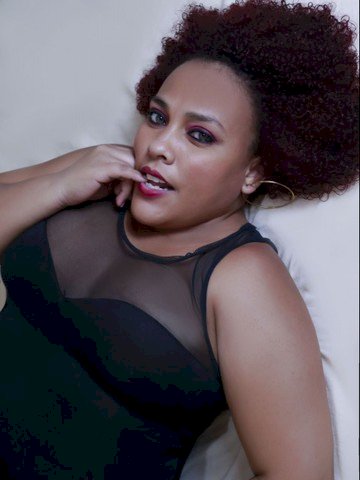 LuciaVega's profile - Image n°2