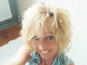 Webcam sex with LadyAngel
