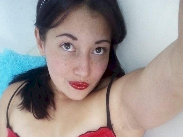 LaRojaa's profile - Image n°0